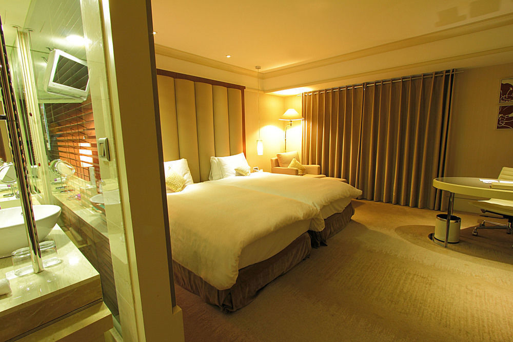 Hotel Royal-Nikko Taipei Exteriör bild